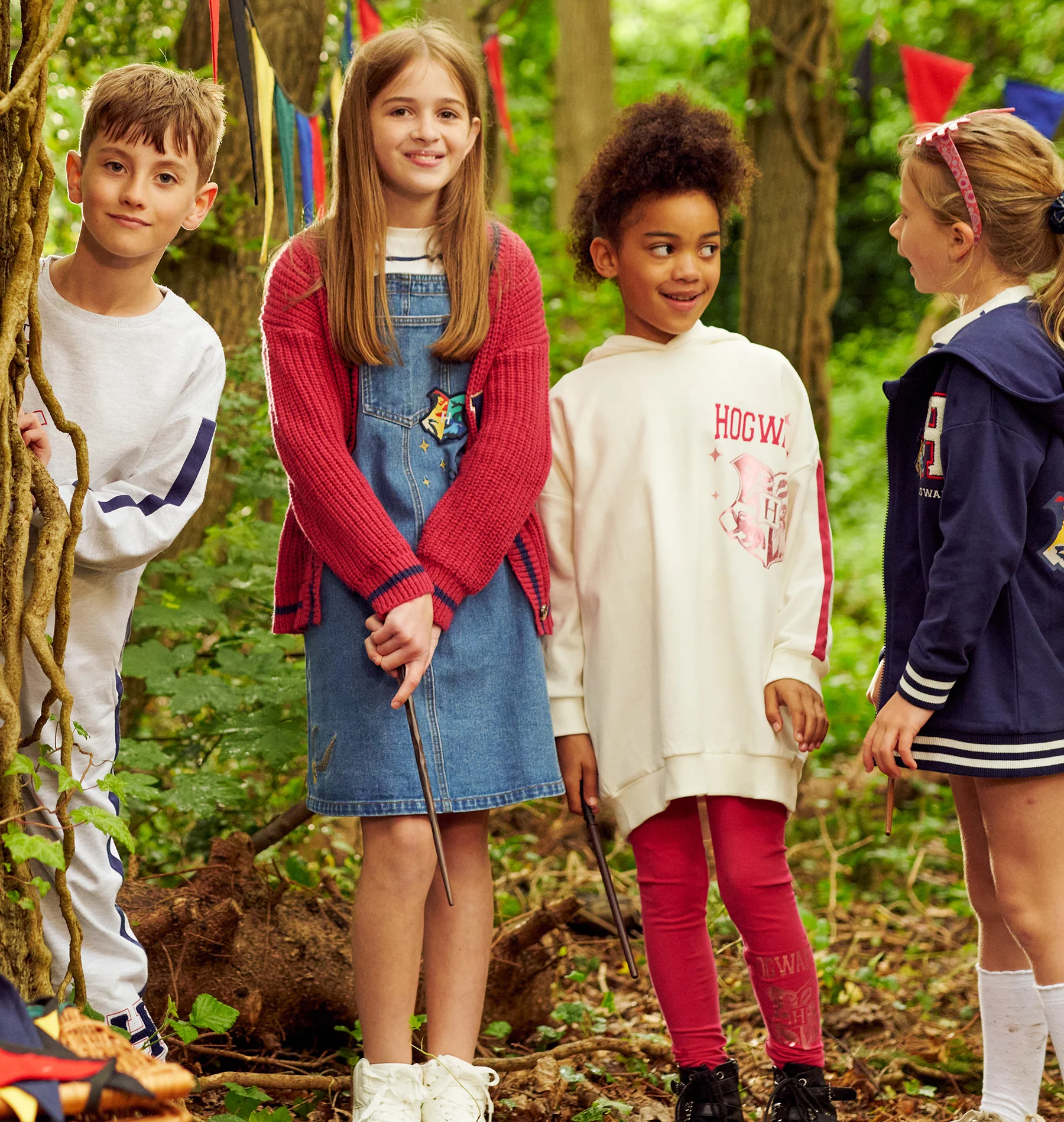 Kids Hogwarts Tracksuit - Image 10